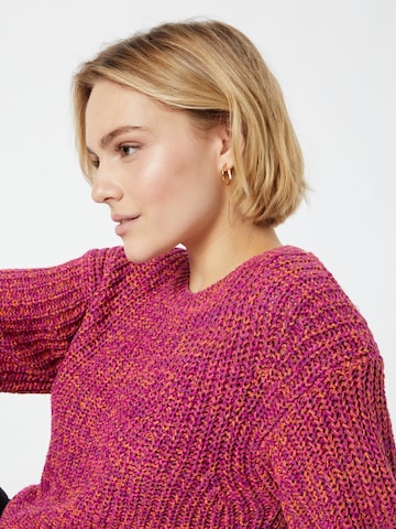 OUI Pullover in Pink