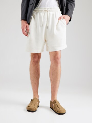 Calvin Klein Jeans Loosefit Broek in Wit: voorkant