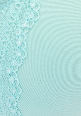 Invisible Soutien-gorge LASCANA en vert