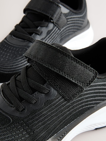 Next Sneaker in Schwarz