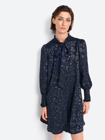 Rich & Royal Shirt dress in Blue: front