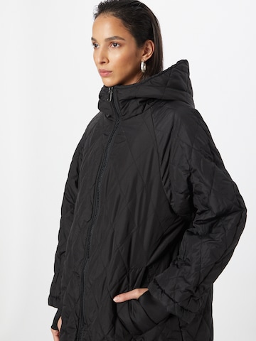 Manteau mi-saison 'HUDSON' VERO MODA en noir