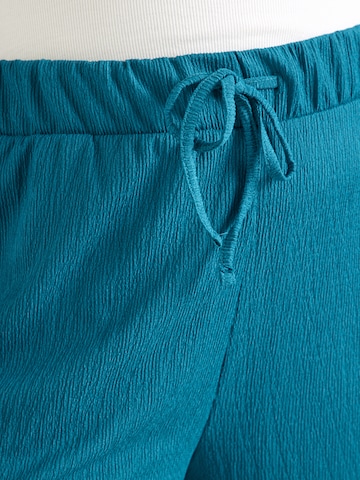 Z-One Wide leg Pants 'Sa44lina' in Green