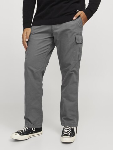 Loosefit Pantaloni cargo 'JPSTKane JJBarkley' di Jack & Jones Plus in grigio: frontale