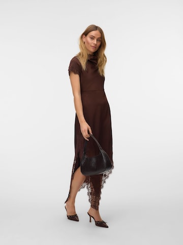 VERO MODA - Vestido 'VMRita' en marrón