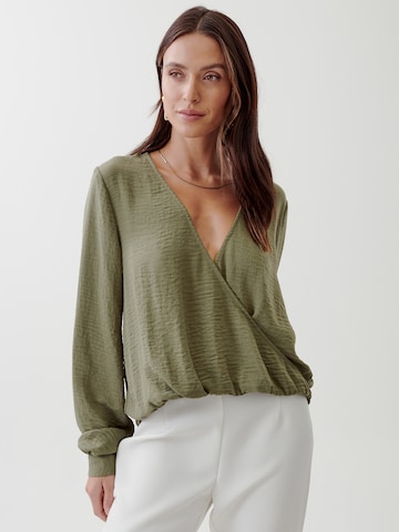 Tussah Blouse in Groen: voorkant