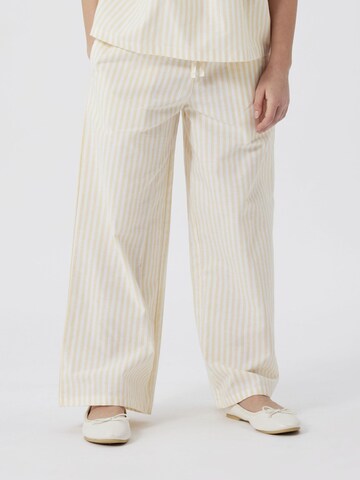 Wide Leg Pantalon NAME IT en jaune : devant