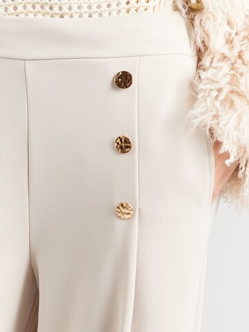 ABOUT YOU Szeroka nogawka Spodnie w kant 'Jessa' w kolorze beżowy