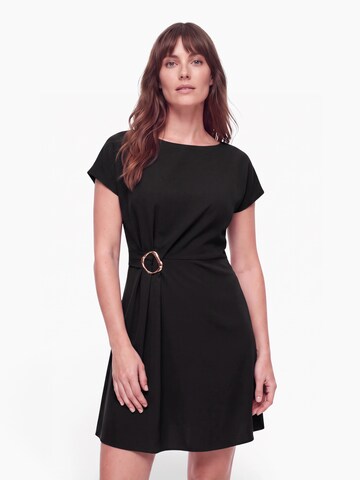 Rochie 'Talisha' de la ABOUT YOU pe negru: față