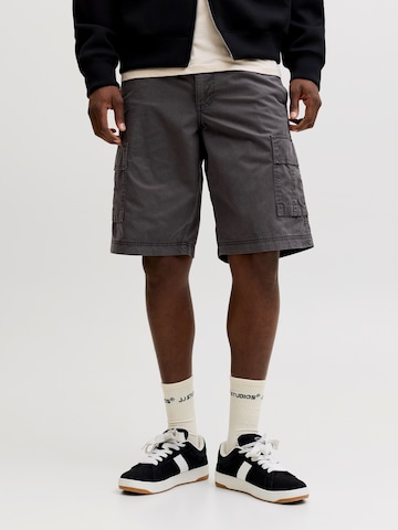 JACK & JONES Loose fit Cargo Pants 'JPSTCOLE MATTY' in Grey: front