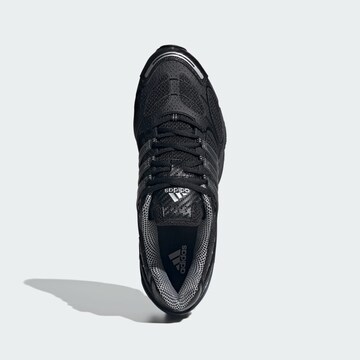 ADIDAS ORIGINALS Sneaker 'Ozweego Pro' in Schwarz