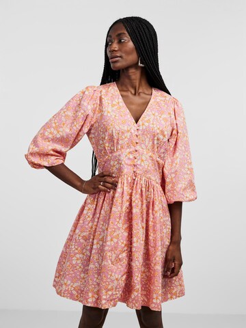 Robe-chemise 'Lana' Y.A.S en rose : devant