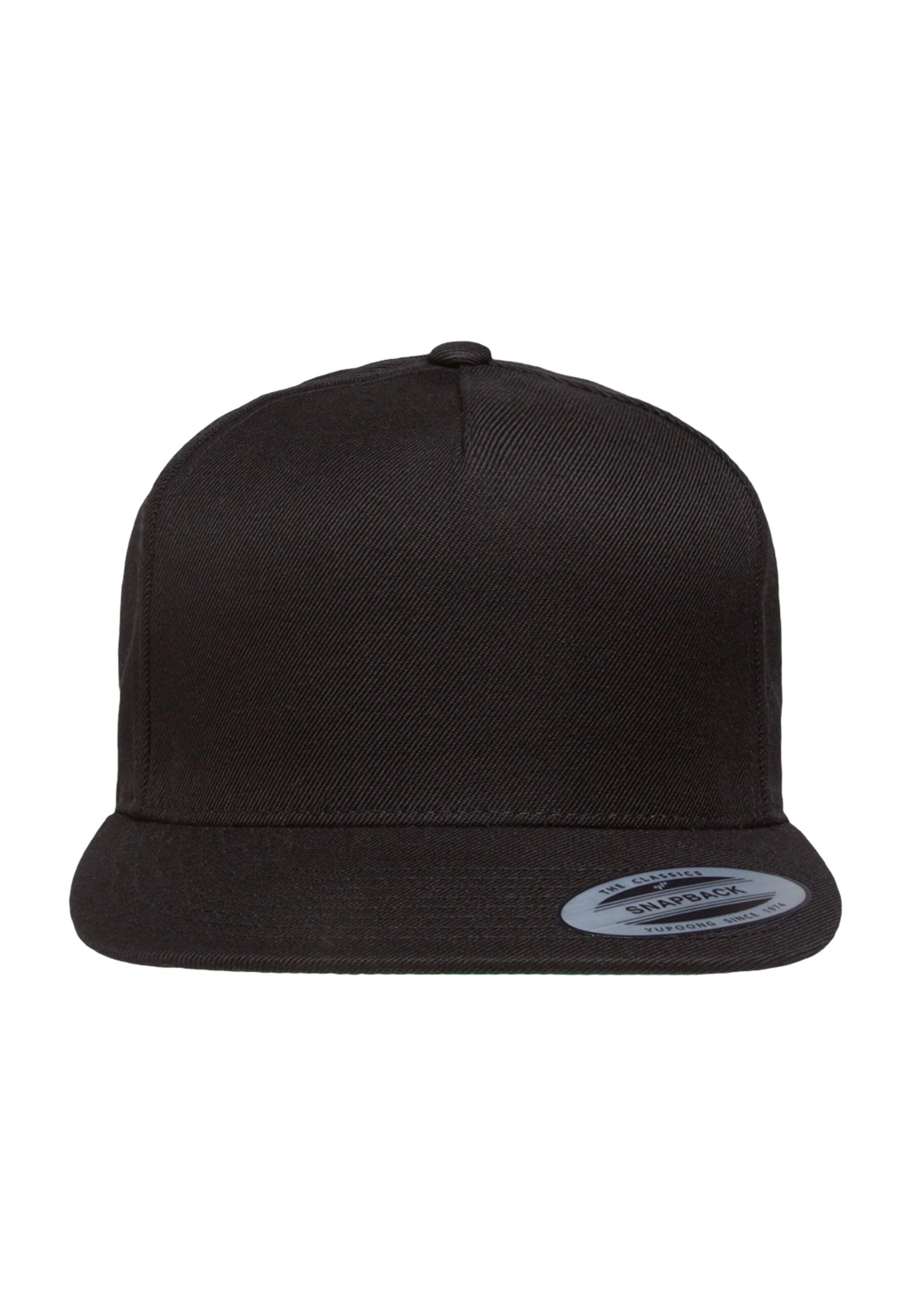 Flexfit Cap 'Premium' in Black: front