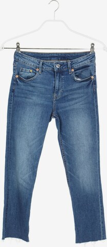 H&M Jeans in 26 in Blue: front