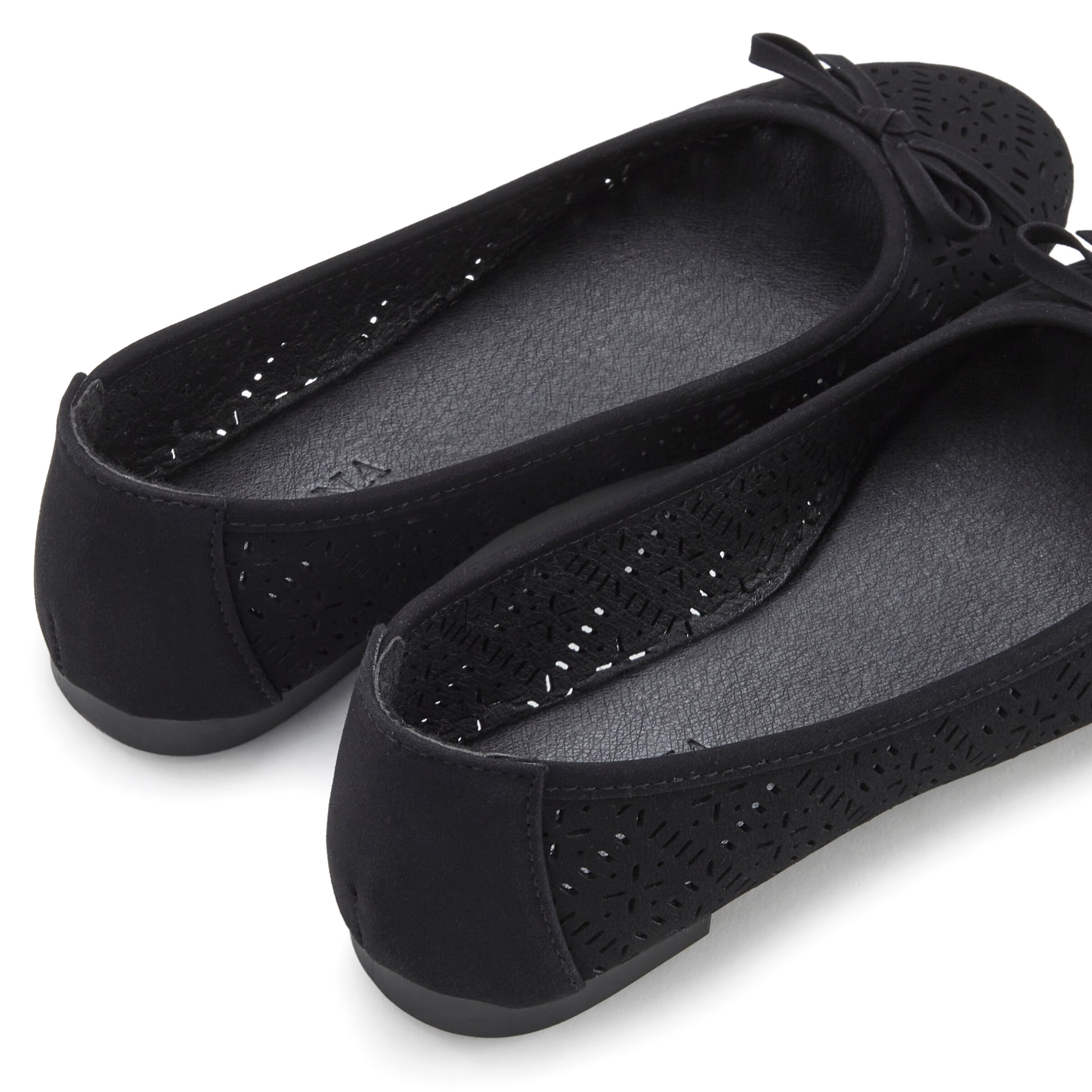 LASCANA Балерини в черно