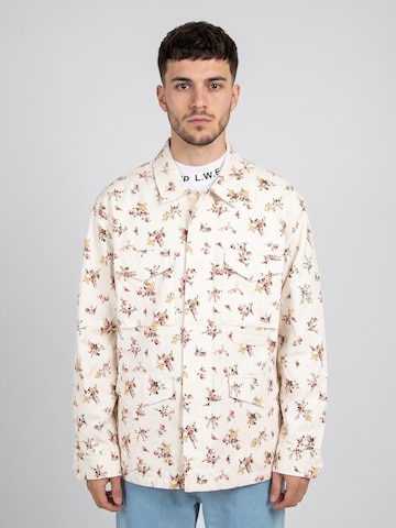 HUF Tussenjas in Beige: voorkant