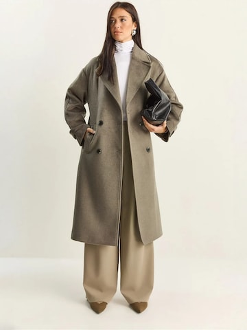 Bianco Lucci Tussenmantel in Beige