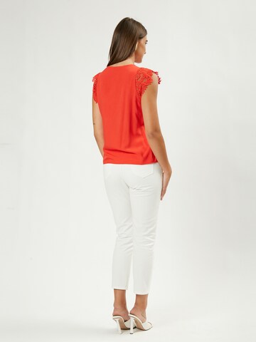 Influencer - Blusa em vermelho