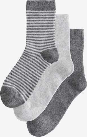 Next - Calcetines en gris: frente