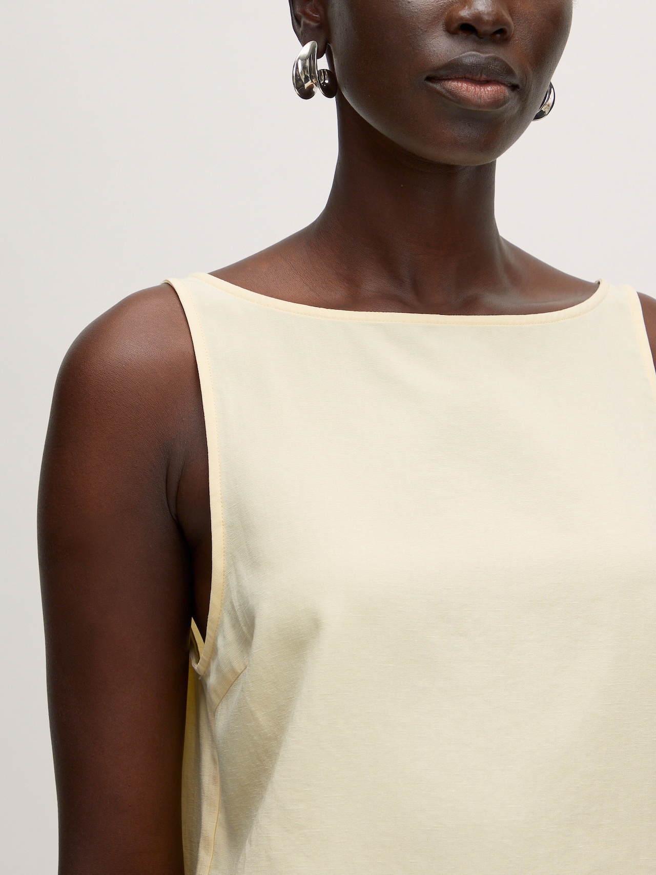 EDITED Produits T-shirt 'Canice' beige