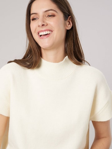 Pull-over Deeluxe en beige