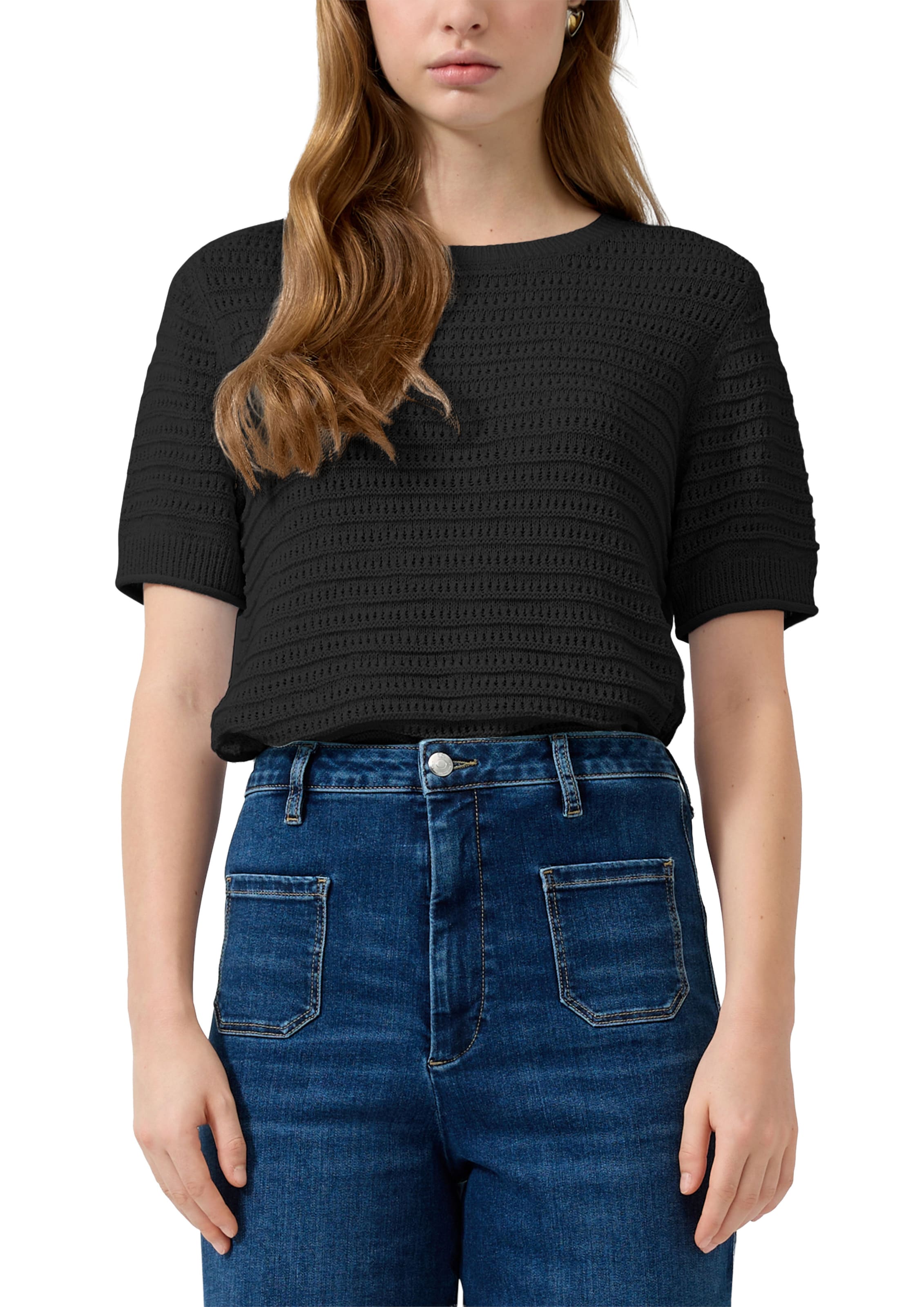QS Sweater in Black