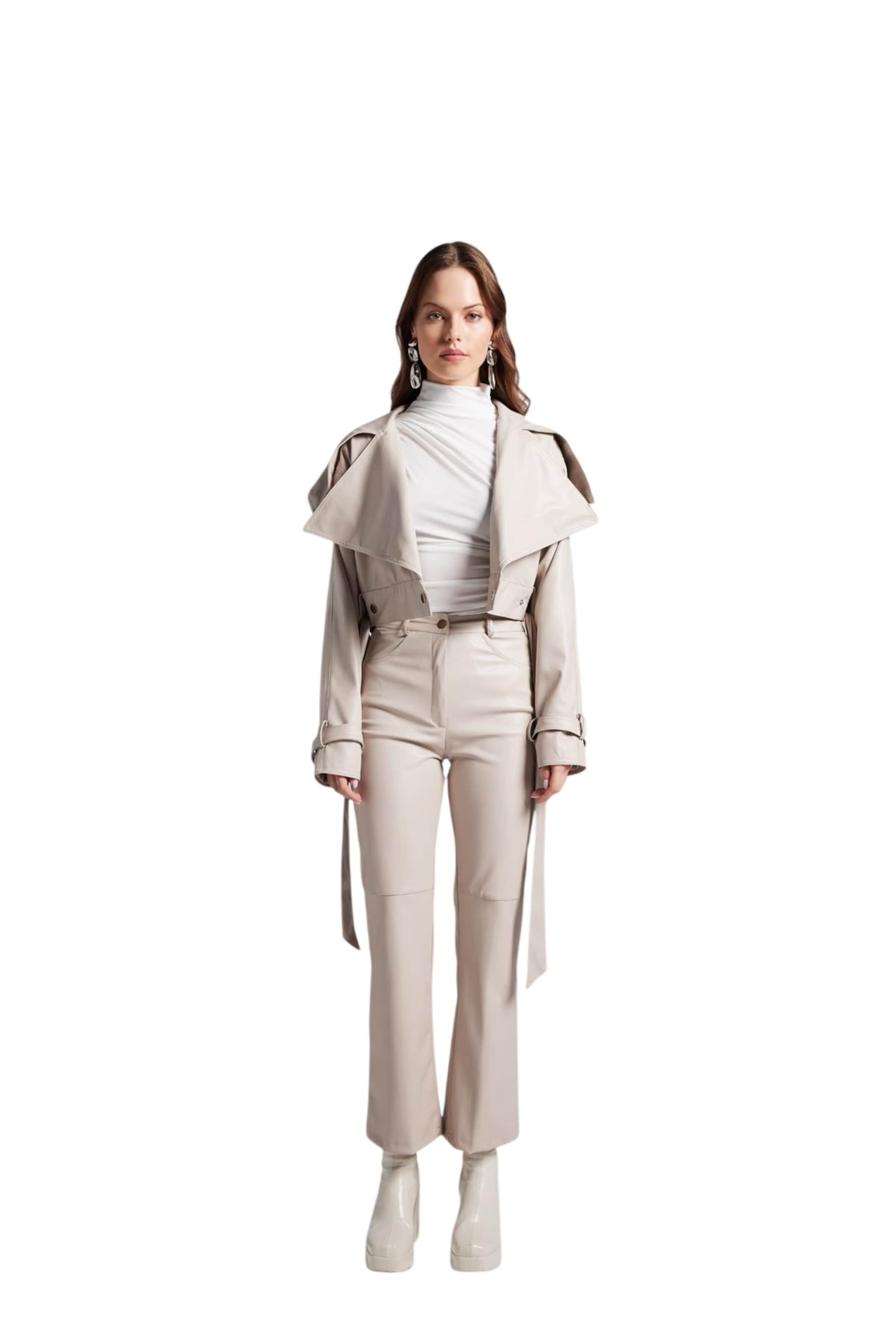 HOLLY LOLLY Between-Season Jacket in Beige