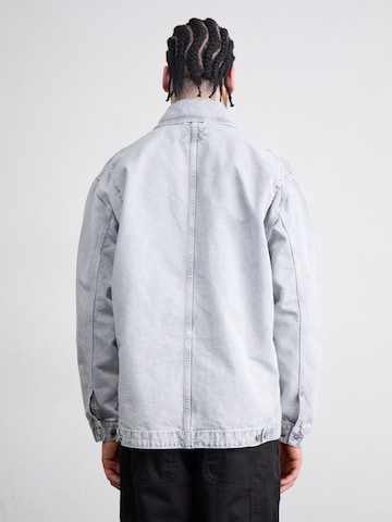 Veste mi-saison 'Arctic' Carhartt WIP en gris