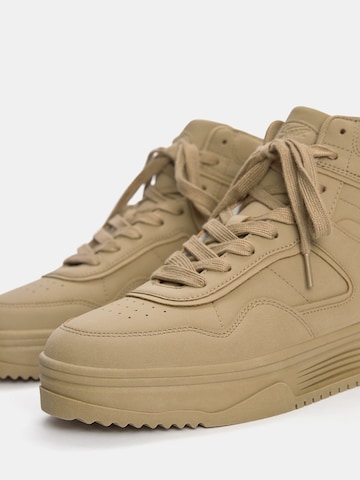 Pull&Bear Sneaker in Braun