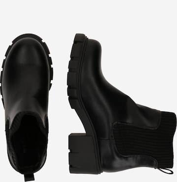 Madden Girl Chelsea boots 'TELLRIDE' i svart