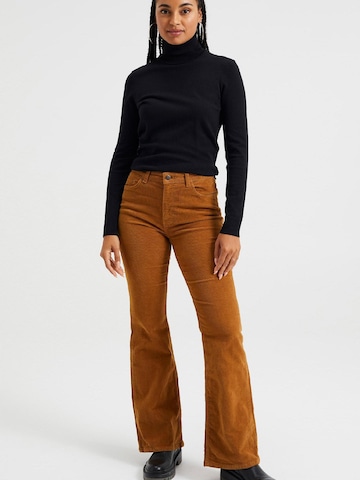 WE Fashion Flared Trousers in Orange