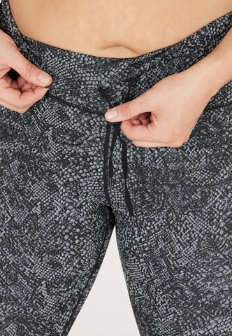 Q by Endurance Slim fit Workout Pants 'Inri' in Grey