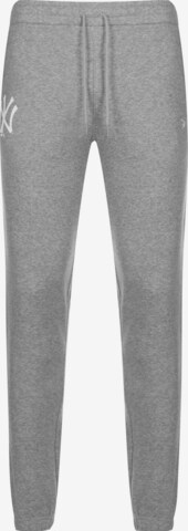 NEW ERA Regular Pants 'New York Yankees' in Grey: front