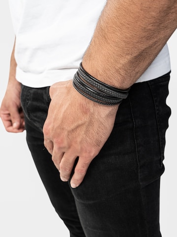 Bracelet 'Wrap' SERASAR en noir