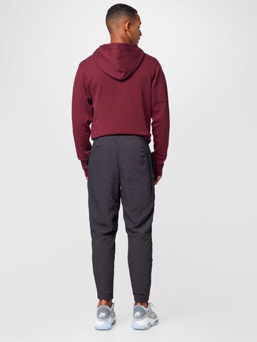 Nike Sportswear Slimfit Byxa i svart