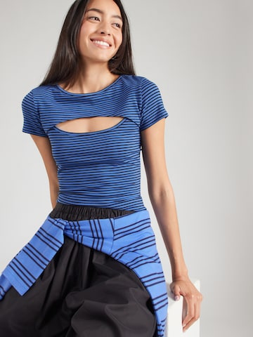 WEEKDAY T-Shirt 'Ray' in Blau: Vorderseite