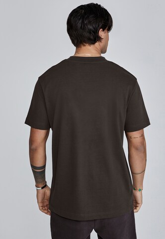 SikSilk Shirt in Bruin