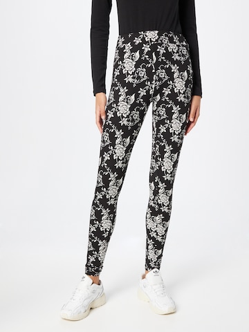 Urban Classics Skinny Leggings in Zwart: voorkant