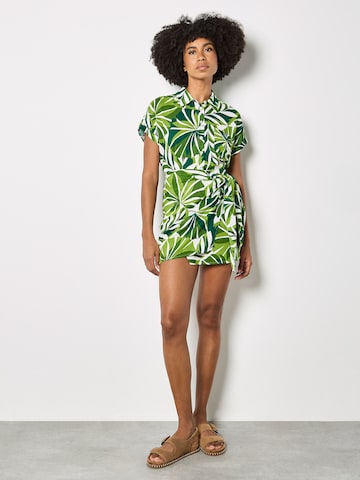 Chemisier Apricot en vert