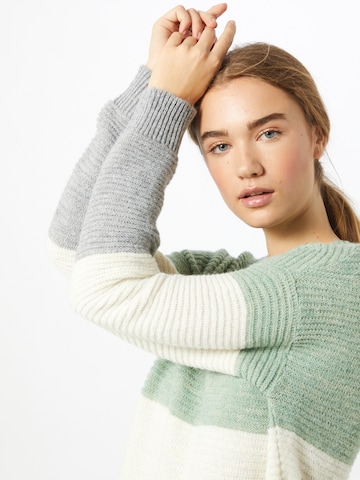 ABOUT YOU Sweater 'Larissa' in Mixed colors