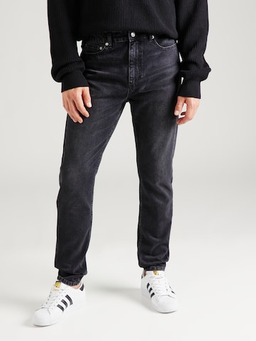 ABOUT YOU x Jaime Lorente Slim fit Jeans 'Emil' in Black: front