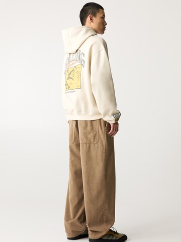Pull&Bear Sweatshirt in Beige