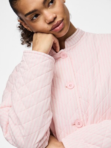 PIECES Overgangsjakke 'PCSarolina' i pink