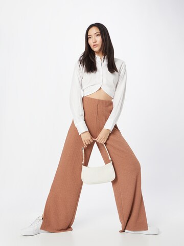 ABOUT YOU Wide leg Broek 'Ruth' in Bruin