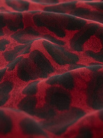 Robe Next en rouge