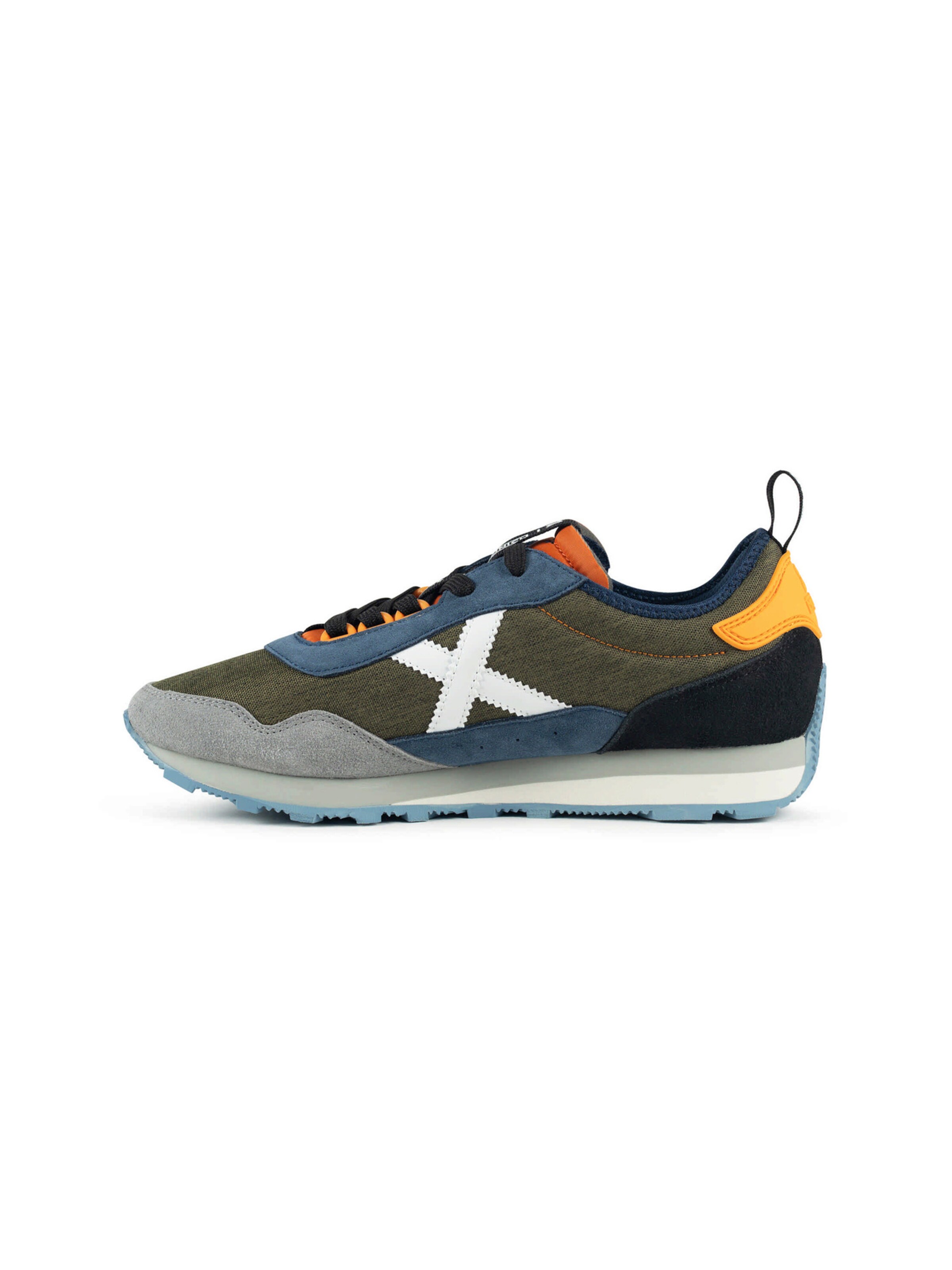 MUNICH Platform trainers 'Um' in Blue: front