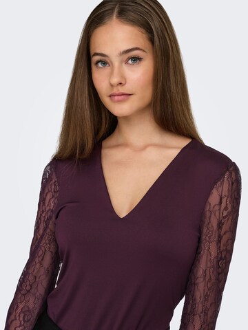Shirtbody 'ONLSia' ONLY en rouge