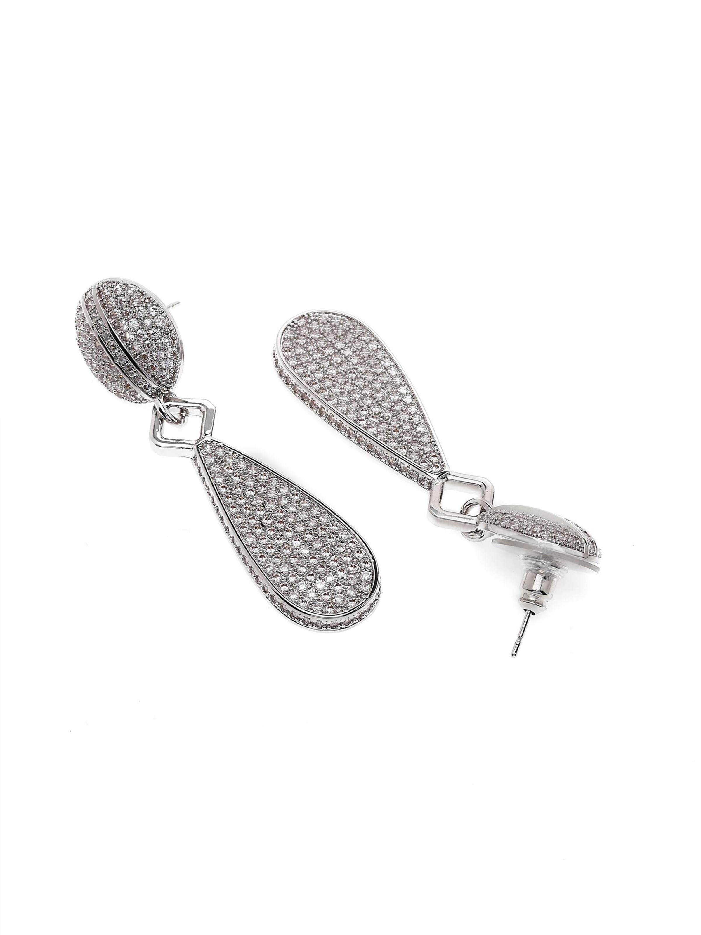 Boucles d'oreilles 'Gabrielaa' AVANT-GARDE PARIS en argent