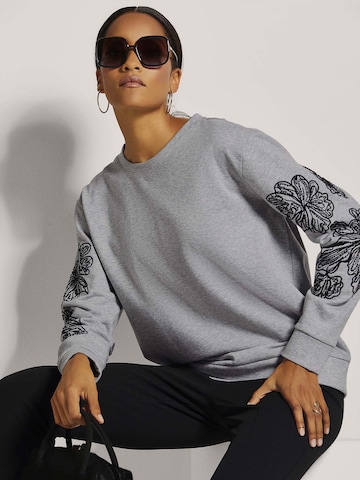 Sweat-shirt MADELEINE en gris