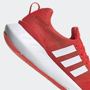 ADIDAS ORIGINALS Platform trainers 'Swift Run 22' in Red